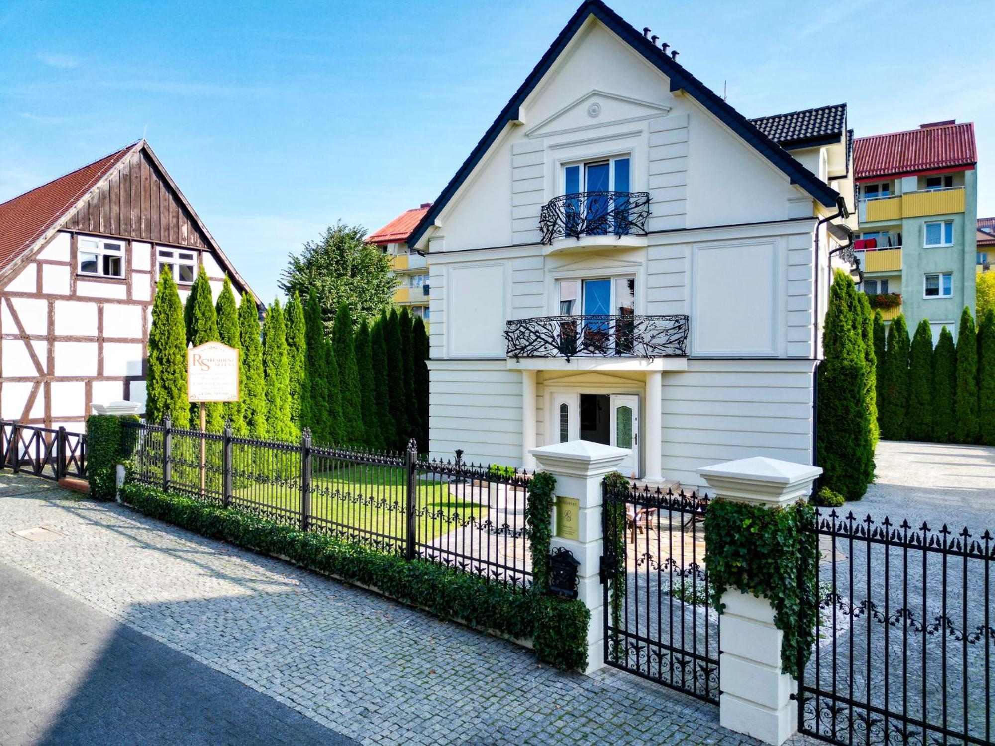Residenz Selena Bed & Breakfast Ustka Eksteriør bilde