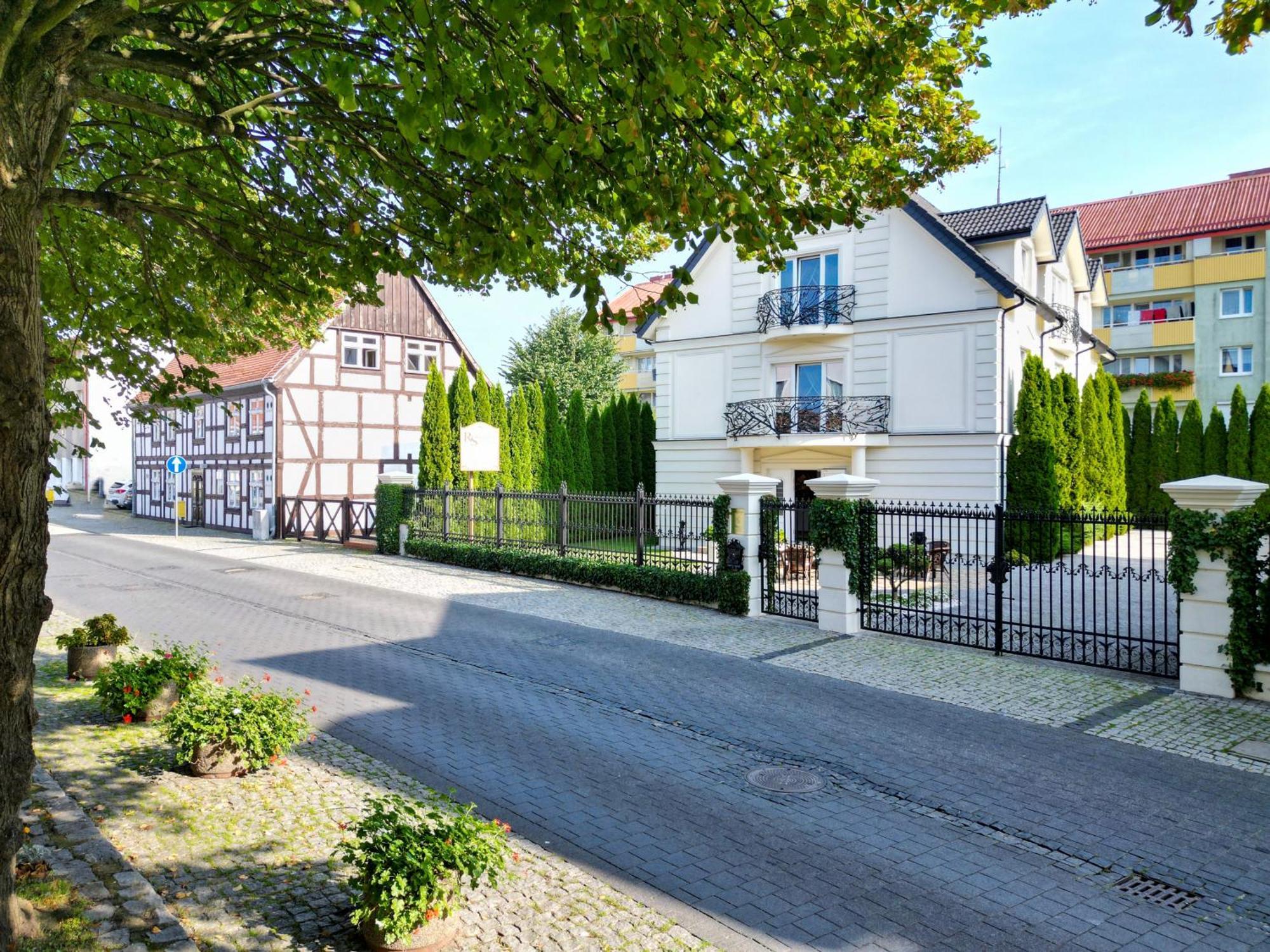 Residenz Selena Bed & Breakfast Ustka Eksteriør bilde